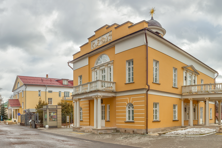 Театральная школа