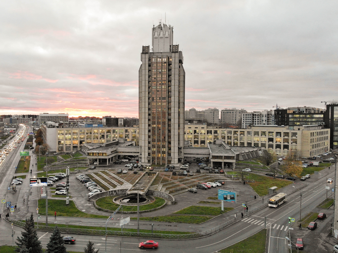 Радуга (здание)